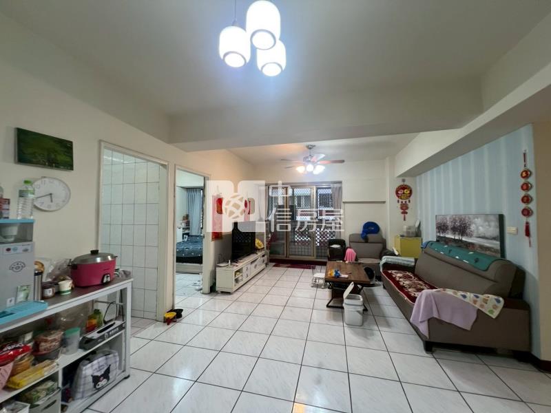 近中興商圈三房+平車視野戶