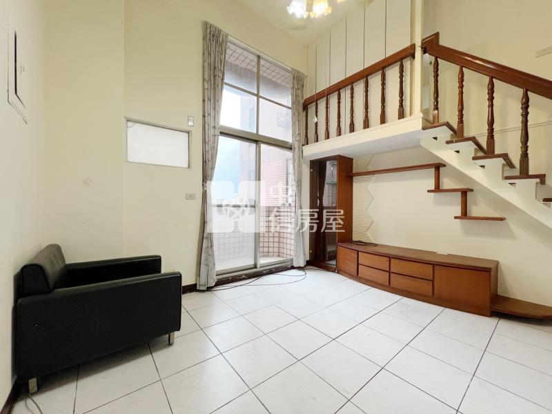 【安家】內壢公園旁挑高4房