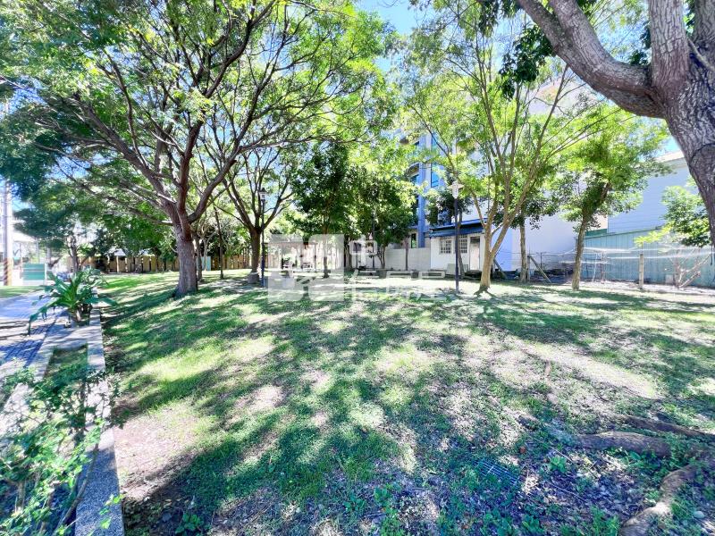 東勢區東新國小旁住一角建地