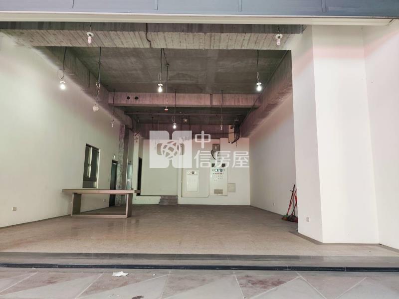 三重中央北路獨棟商場  中信 福福