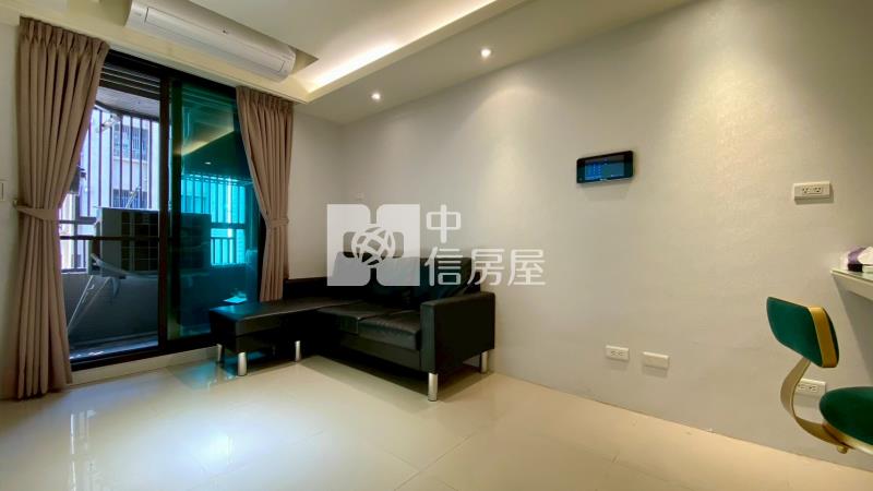 新杜拜兩房附車位朝南高樓層低總價