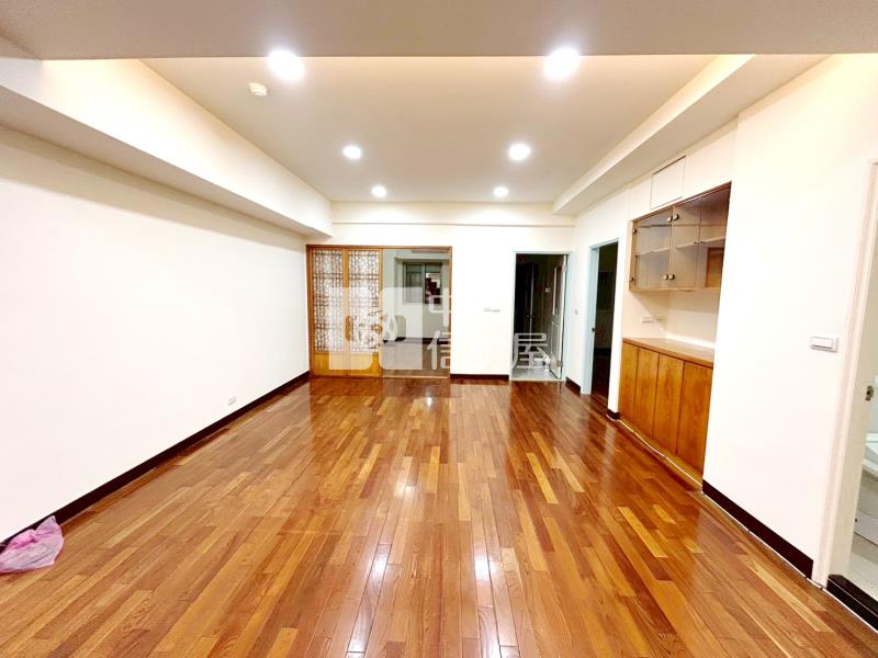 219-找房賣房找麗姐大漢帝國3室+子母車位