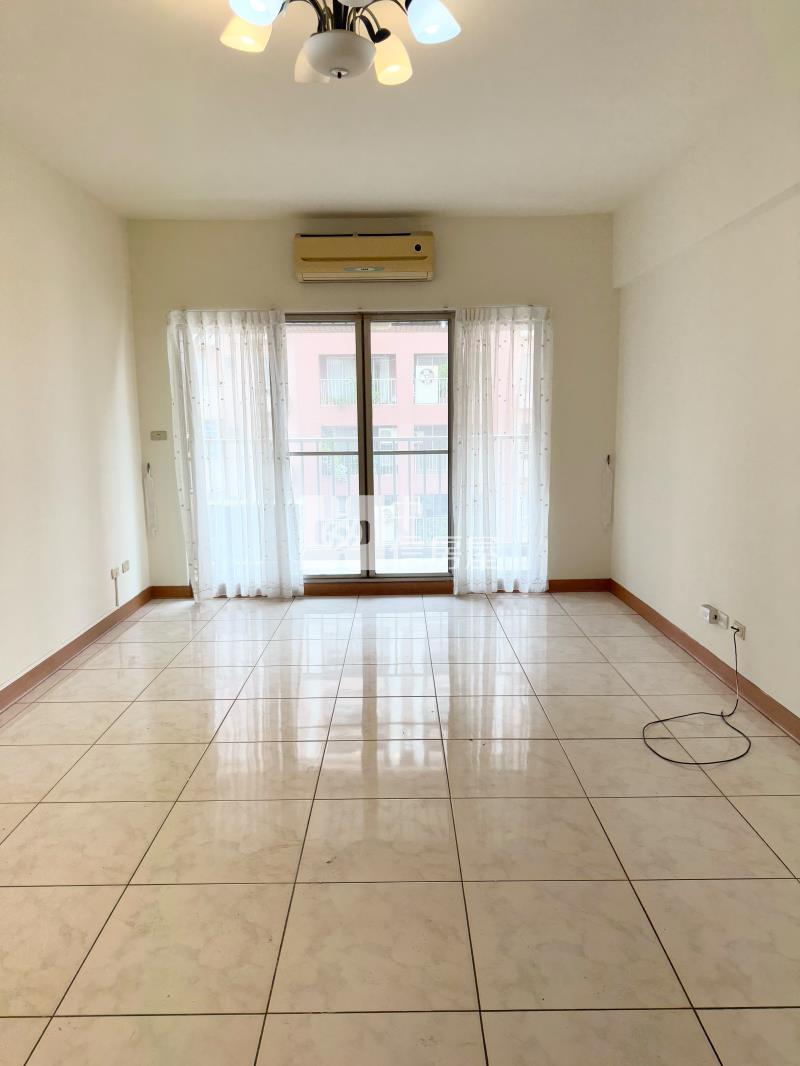 八期溫馨美四房雙平車