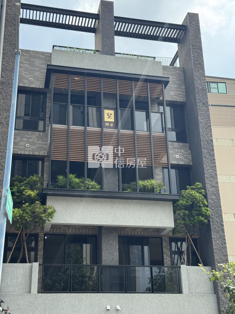 逢甲12期全新臨路電梯店墅