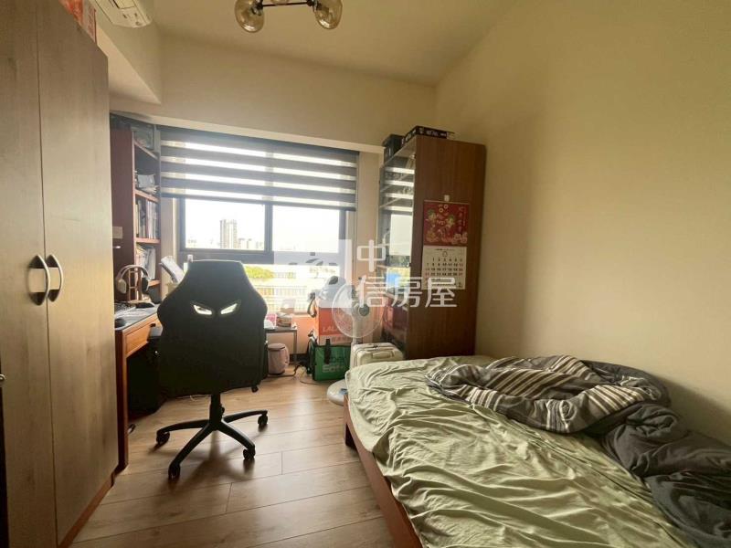 (專任)鴻築吾江|萬坪公園景觀大4房車