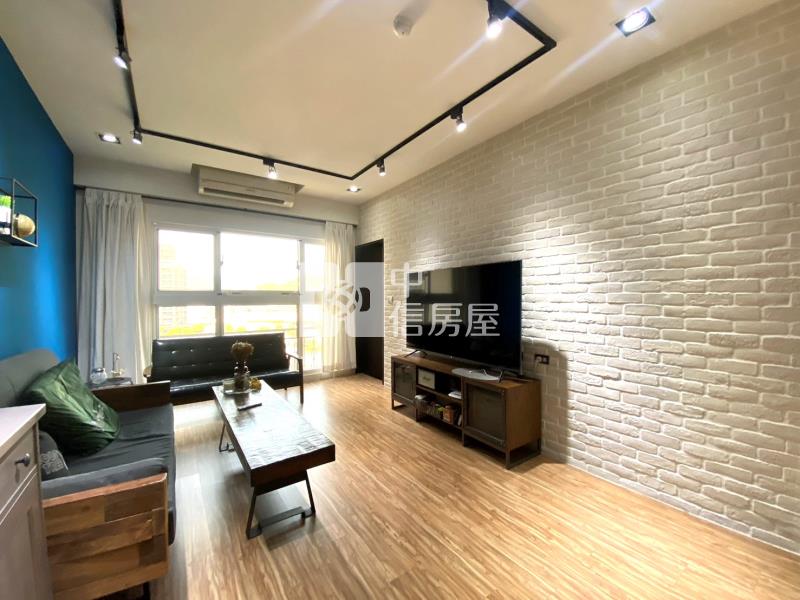 伯爵花園高檔美妝三房車