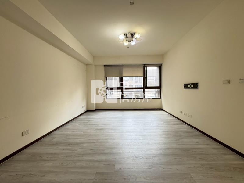 質感社區✨鄉林新月灣次頂樓大三房附B1平車