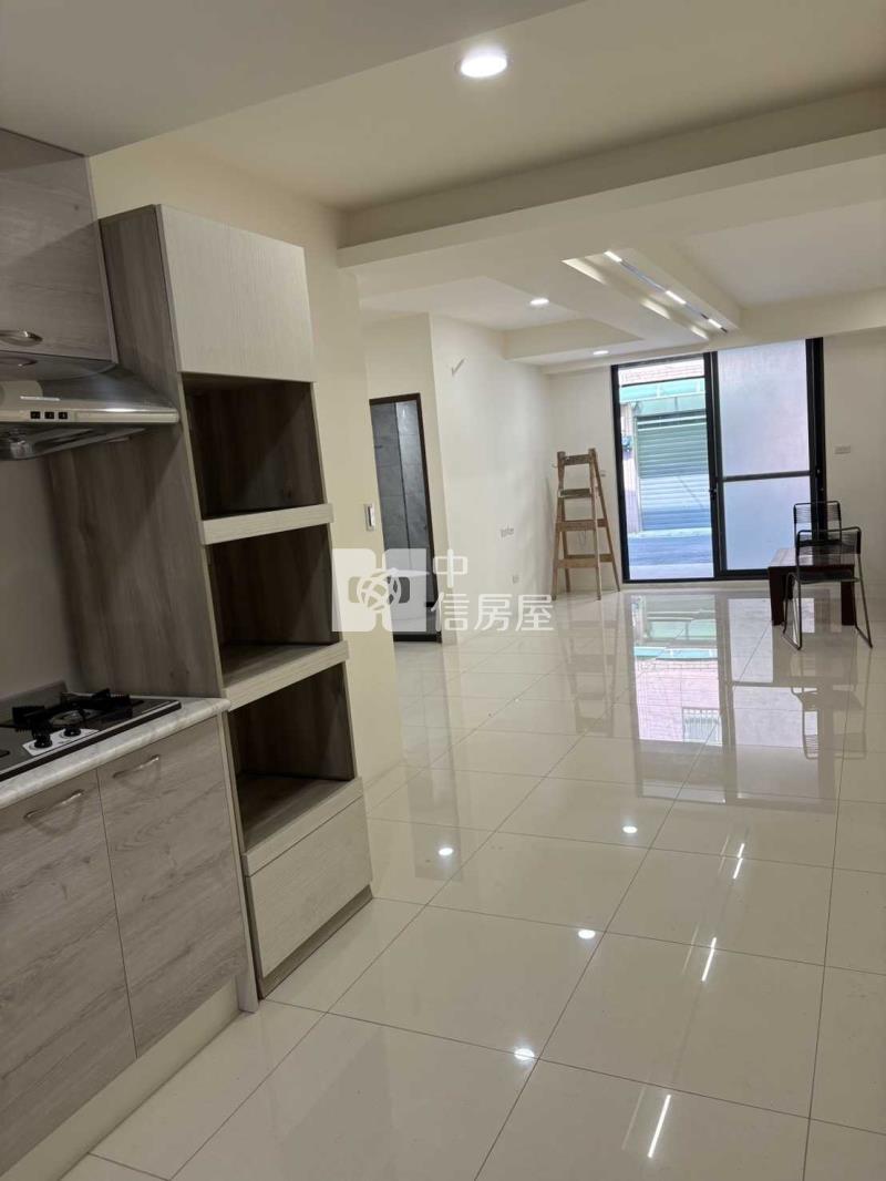 平鎮近66整新美透天(2)空屋 中信妮姐