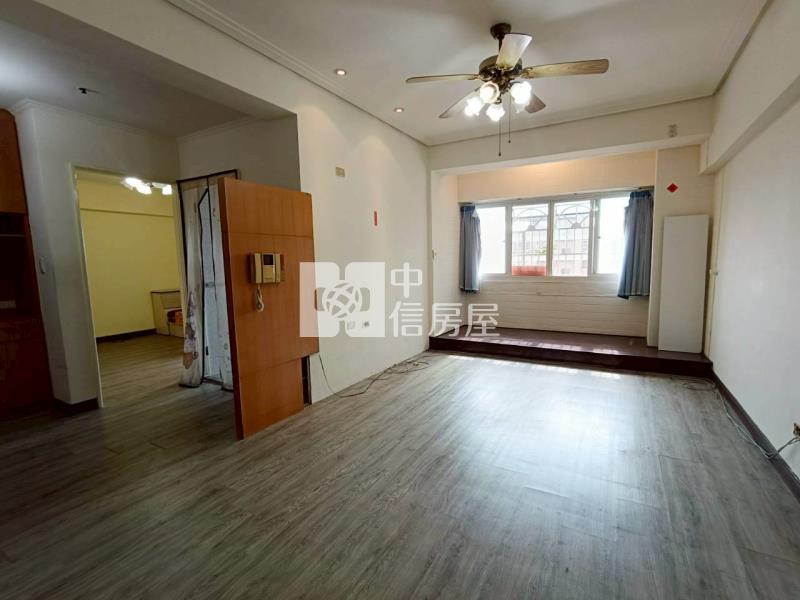 樂福*專任中興大學旁京國特區-樓中樓3房美華廈