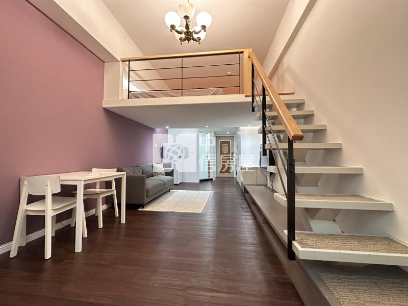 想住信義計畫區嗎?稀有華納菁英*精品挑高屋+車位