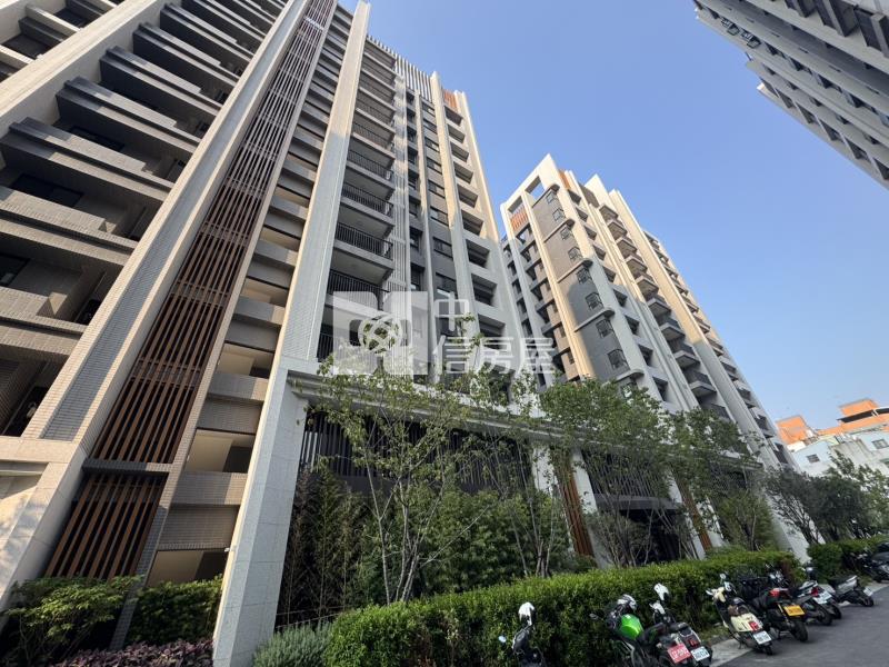 潭子櫻花建設全新三房B1柱邊平車