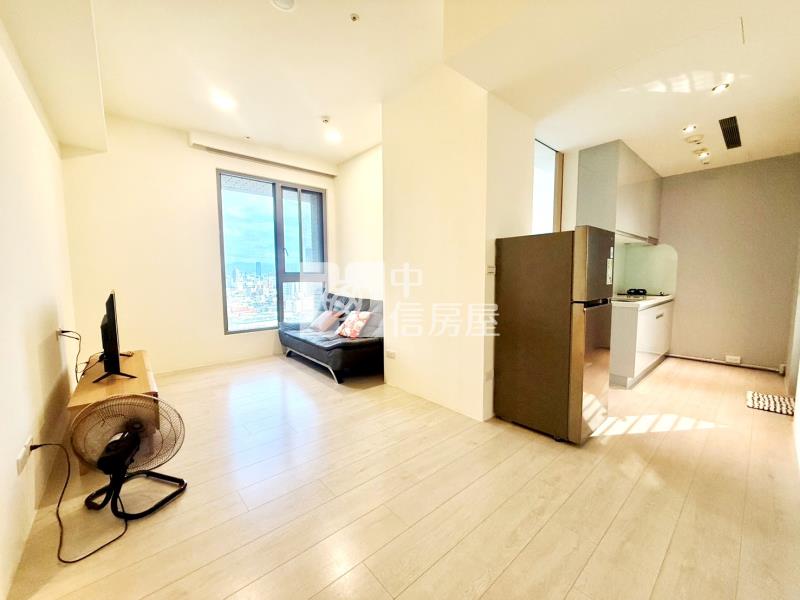 捷運高樓景觀兩房附車位~~中信nana