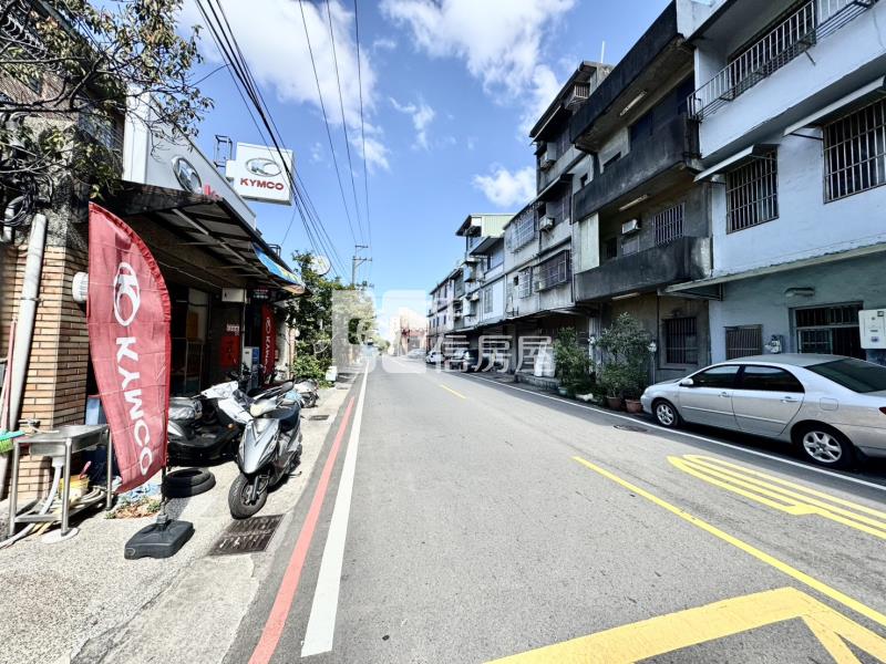 季樺獨家-內壢有得國小金透店