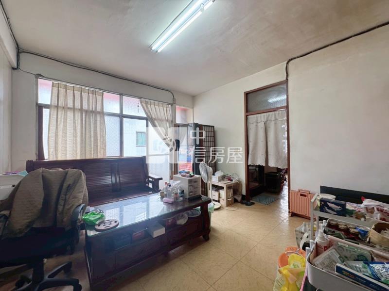 近太平國小臨10米路金店面