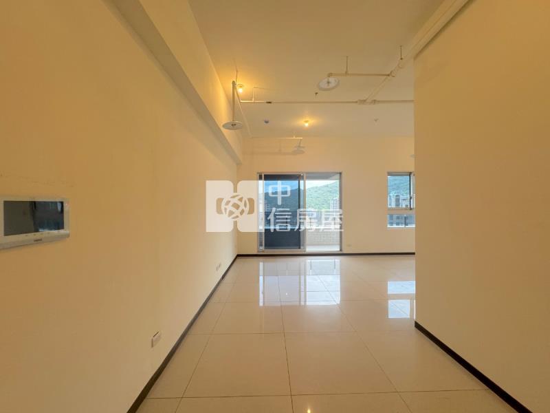 【圓璽不動產】磺溪旁聯上天母ＳＲＣ大露台戶