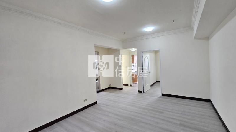 楊梅交流道旁景觀三房(輪抽車位)