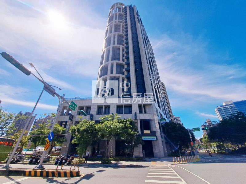 F1.宏普AMAX【中信房屋新莊幸福加盟店】