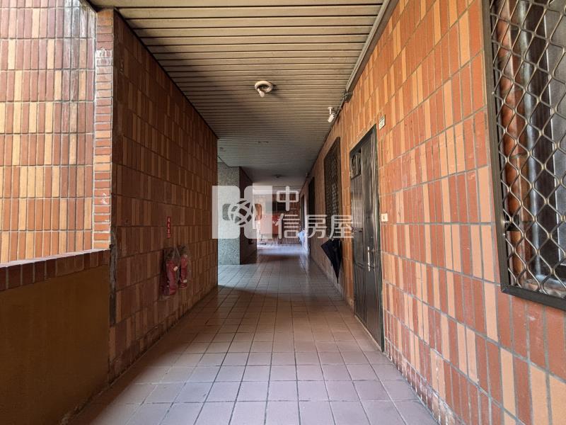 新北塭仔圳收租5套房車(2)