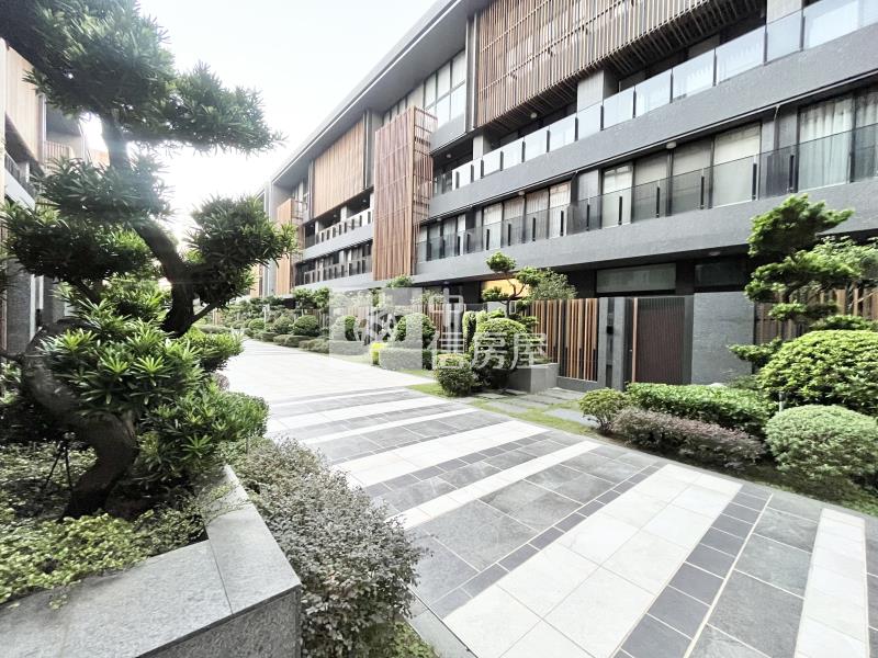 台中房仲天后 樹禾院 全新 朝南 電梯別墅