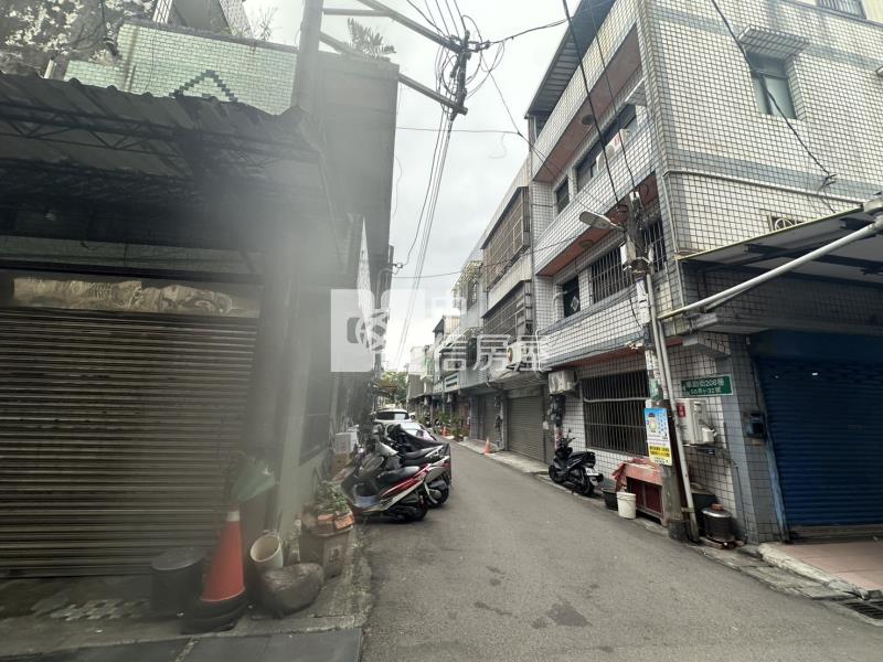 急~華勛商圈◆收租7套房+店面透天◆