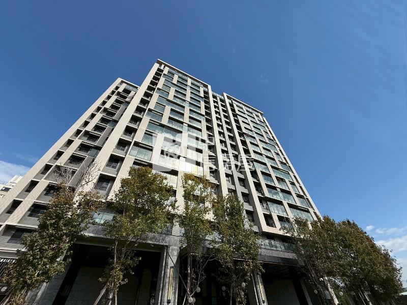 富宇綠都心三房平車