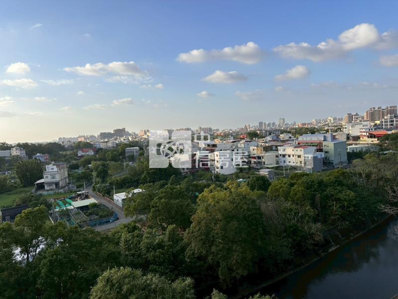 🎈小芳精選🎈龍岡三年屋!!2+1房車