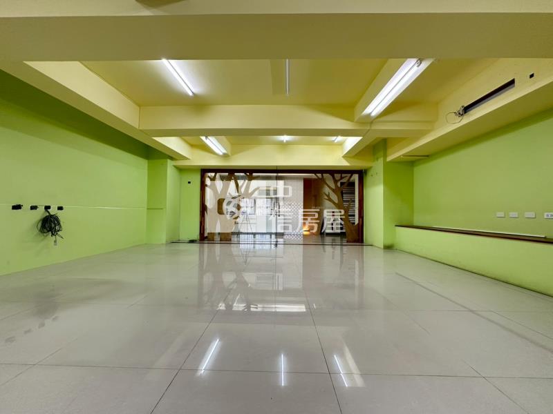 鴻邑森園邸黃金大面寬店面