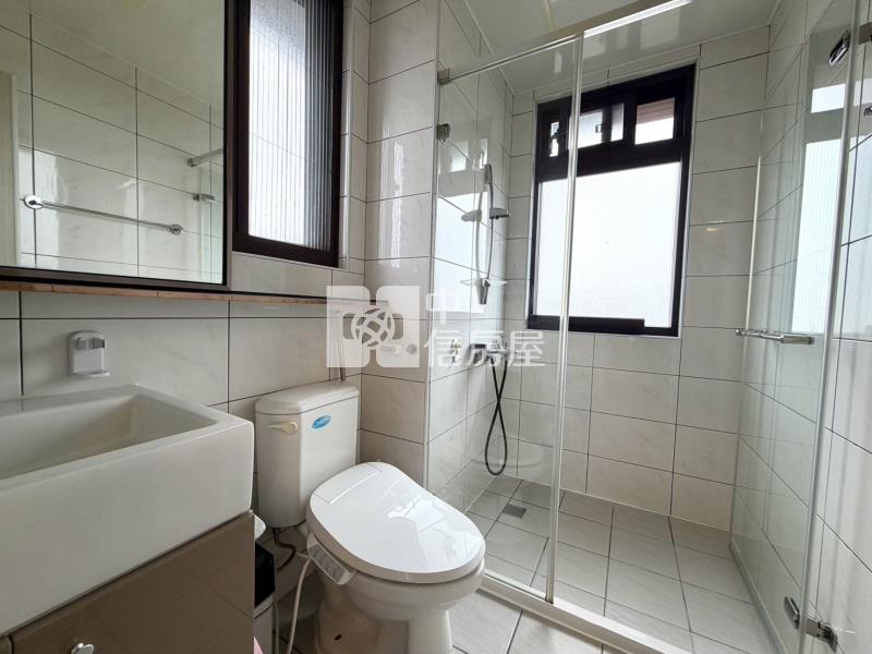 🎈小芳精選🎈龍潭新都匯三房車