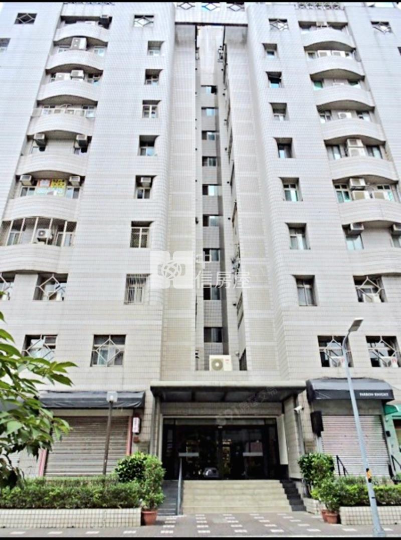 明曜三普名人巷電梯4房