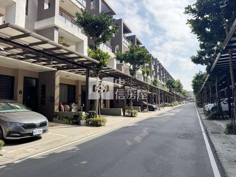 🍎近湖口老街.楊梅商圈.上湖國小雙車位別墅🍎