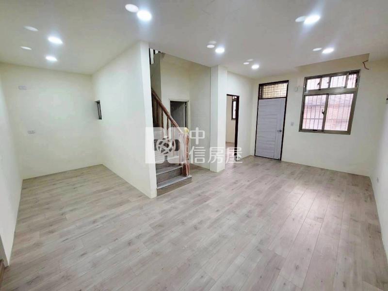 中壢龍岡🌈大地坪🌈全新整理四房美透天