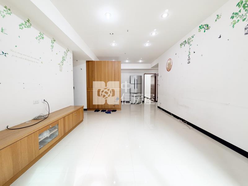 葳格高中文華硯3房休旅車位