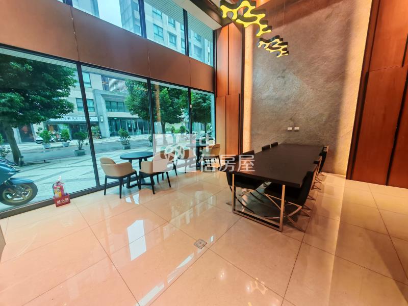 華勛禮昂電梯2房車