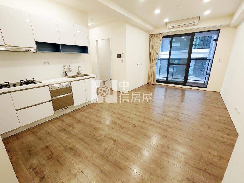 四月泊樂三房平車