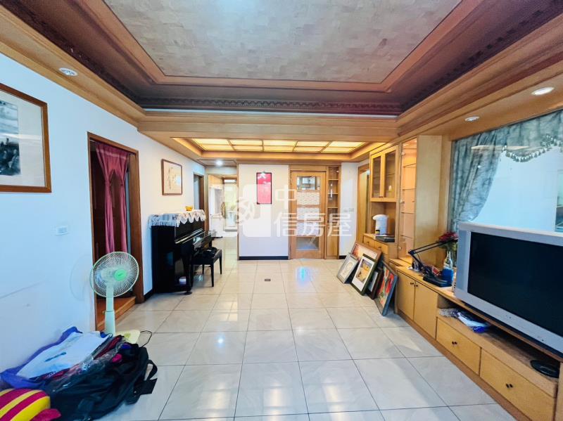 中壢★信義國小景觀四房雙車位★室內大坪數